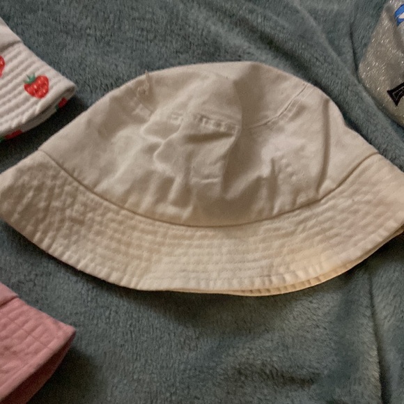 Bucket hat bundle - Picture 4 of 4